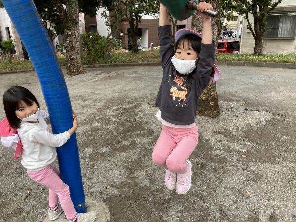 遊具で元気いっぱい！