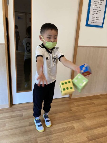 こんな遊びをしているよ！