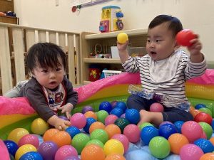 ボールプールに初挑戦！！