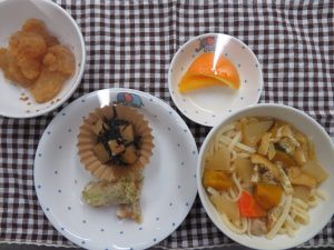 今日の給食どこの料理？