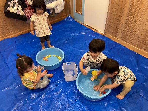【そら組】お水冷たい！！
