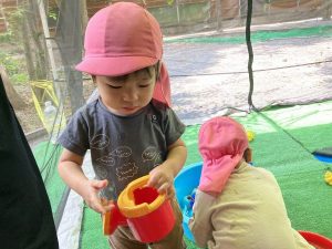 やった～お水遊び！