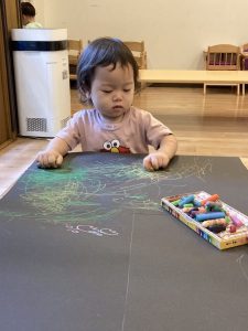どんな色が好き？何が描けるかな