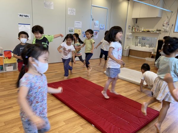 【おれんじ組】音楽教室でさかなに変身♪