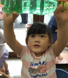 色水あそび