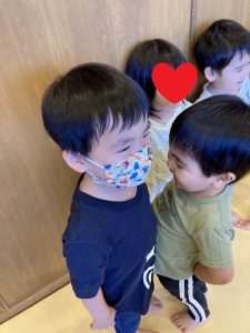 ぺったんこ♪