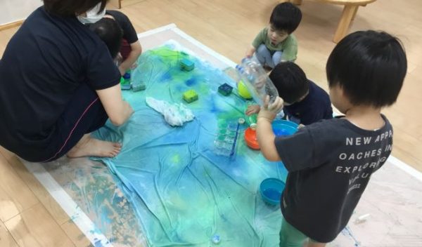 大きな大きな広い海