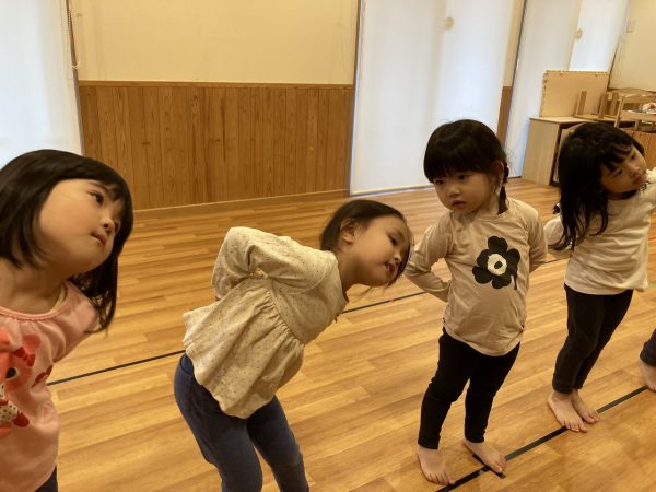 【きいろ組】みんなで楽しくポーズ♪