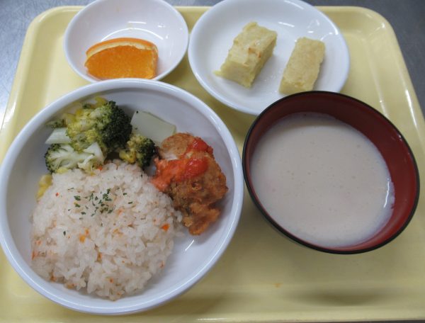 【給食】しっとり濃厚ベイクドさつまいもケーキ