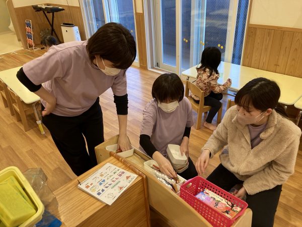 【職員】クラスミーティングにて