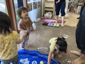 水遊び
