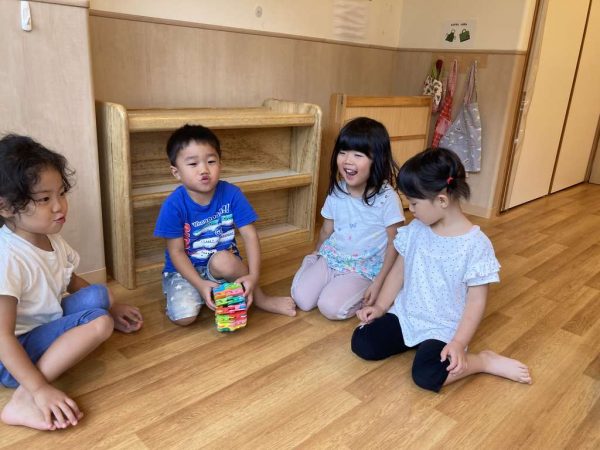 友達と一緒に遊ぶの楽しいな♪