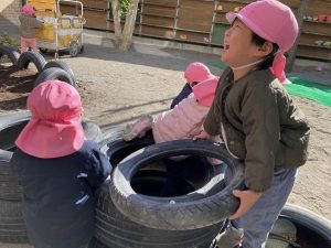 タイヤのお山♪