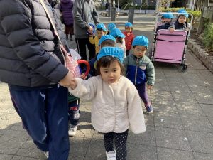 元気にお散歩♪