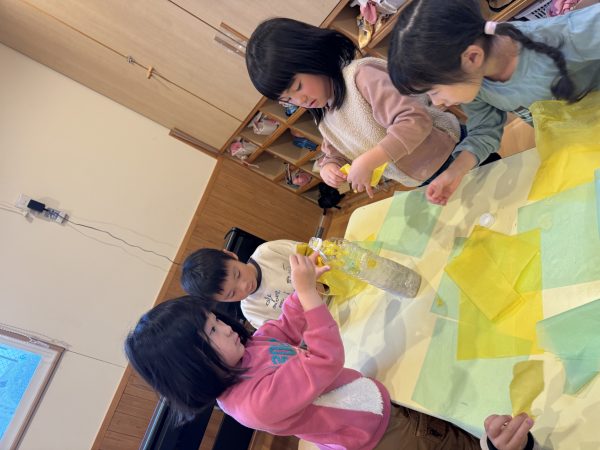 【きいろ・おれんじ組】紙漉き遊び！