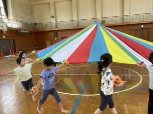 中学校の体育館に練習に行ってきたよ！