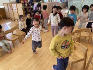 椅子取りゲーム👊