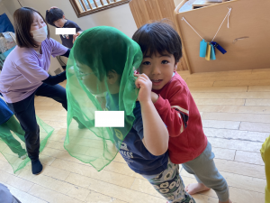 ひまわり組になってから初めての音楽教室♩