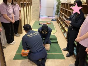 消防士さんと