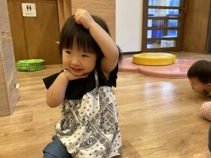 リトミックスカーフで遊ぼう！