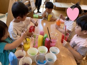 キャタピラに色を付けよう！