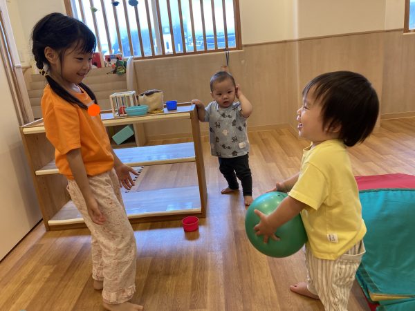 小さいお友だちと交流♪