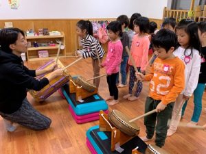 和太鼓教室 東京都23区の認可保育園 にじのいるか保育園